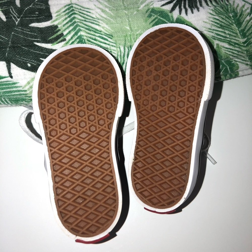 NWOT Toddler Vans